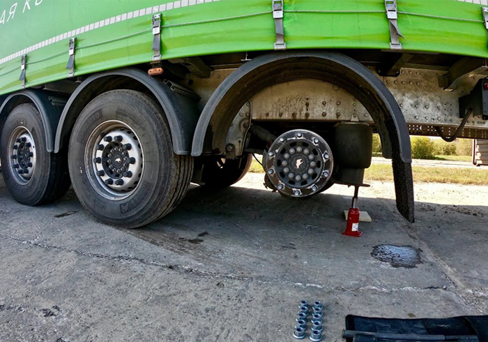 Выездной ремонт полуприцепов в Екатеринбурге